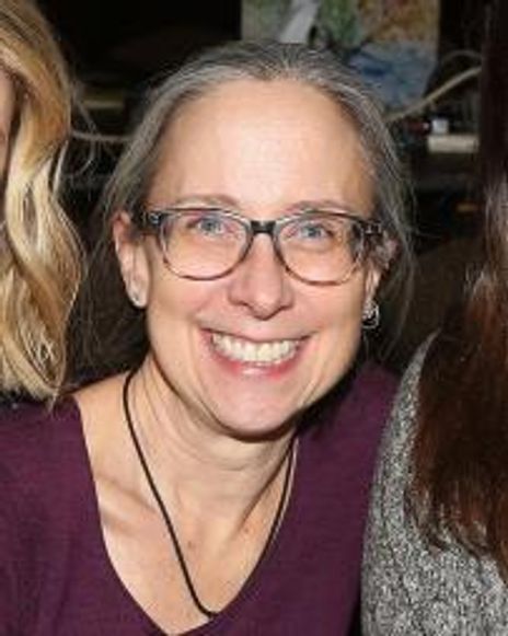 Penny Daulton Headshot