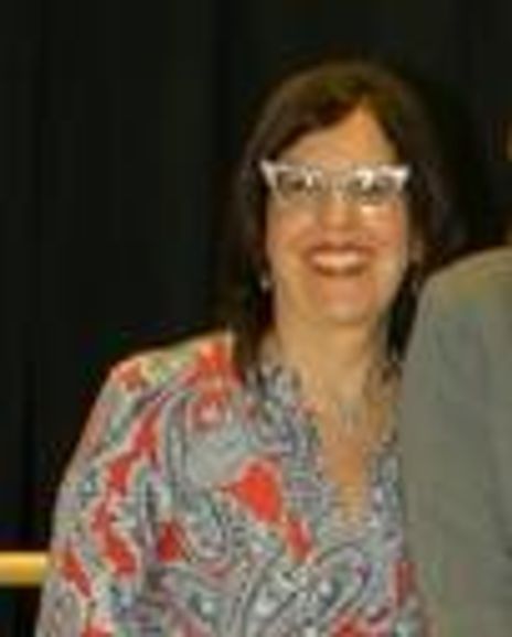 Ellayne Ganzfried Headshot