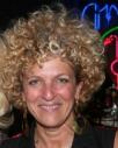 Bette Sussman Headshot