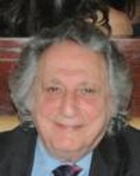 Robert Wolf Headshot