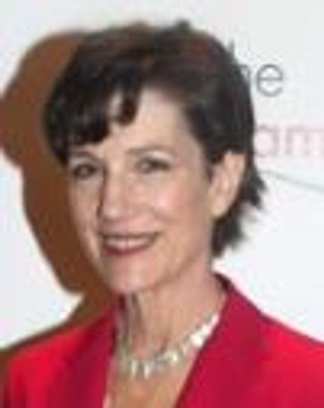 Harriet Walker Headshot