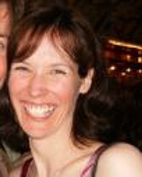 Linda Fortunato Headshot