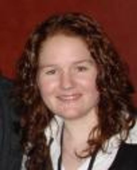 Kelly Cameron Headshot