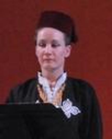 Shannon Capogrecco Headshot