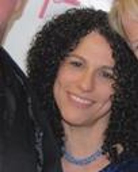 Tracy Stark Headshot