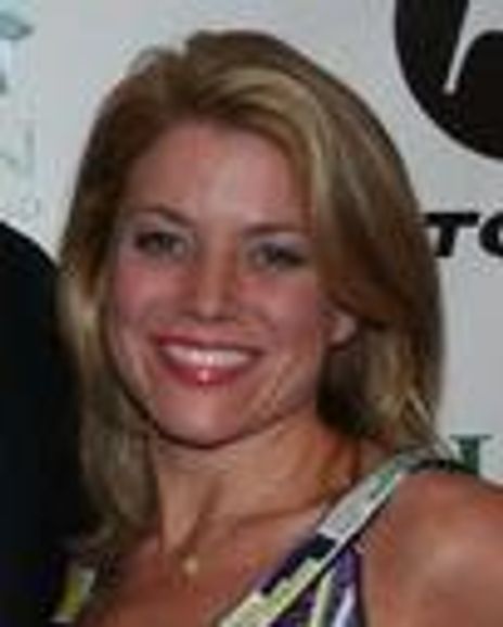 Susan Hendricks Headshot