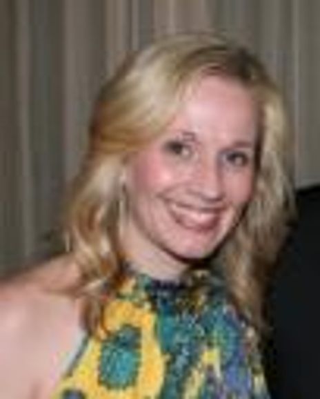 Elisa Zied Headshot