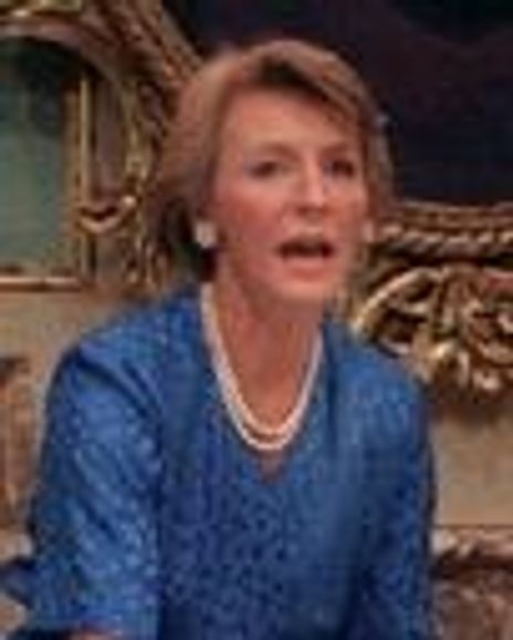 Joanna Miles Headshot