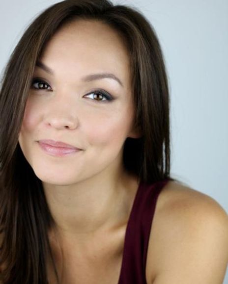 Nicci Claspell Headshot