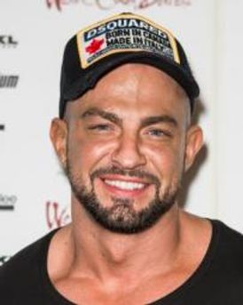 Robin Windsor Headshot
