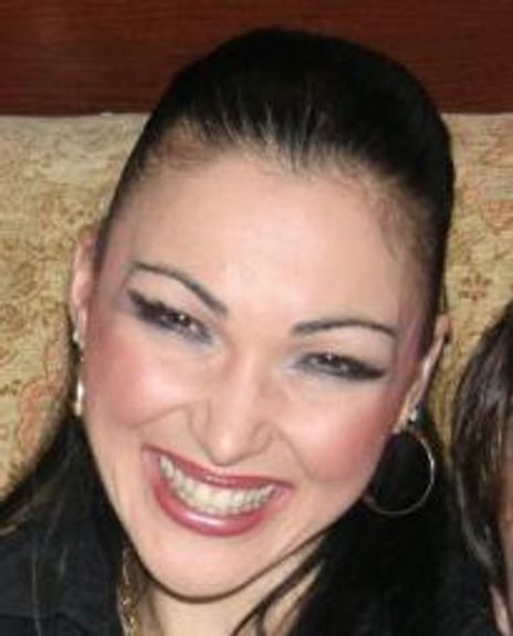 Rebecca Sugden Headshot