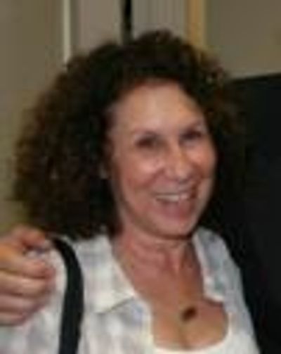 Rhea Pearlman Headshot