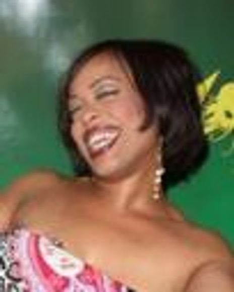 Amy McClendon Headshot