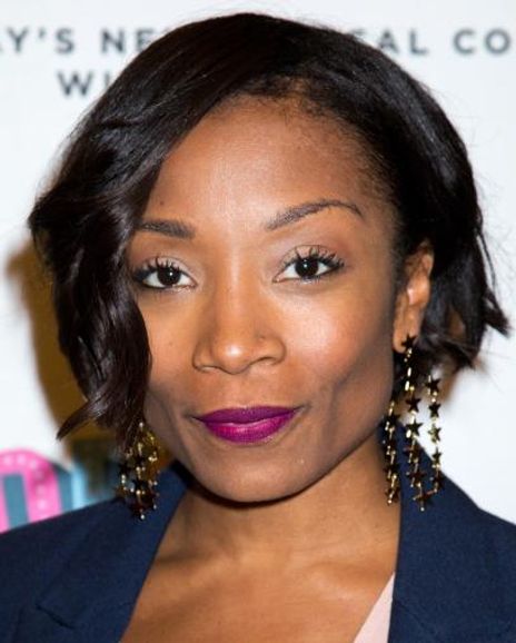 Amber Owens Headshot