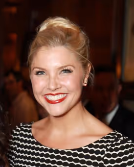 Amanda Kloots-Larsen Headshot