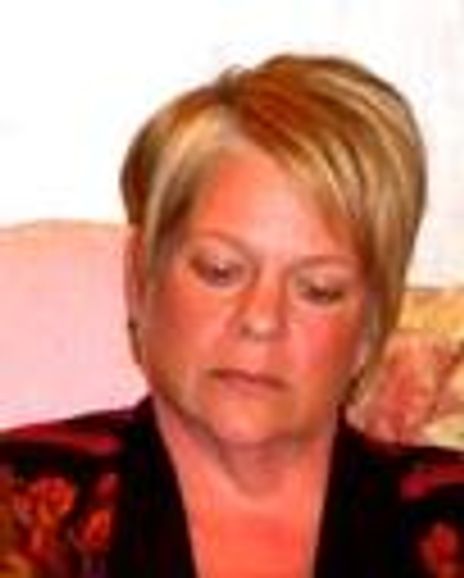 Cindy Nason Headshot