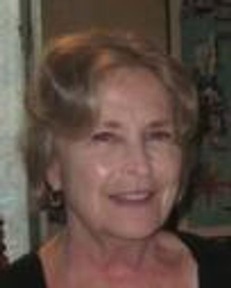 Grace Barry Headshot