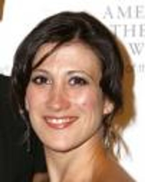 Deonne Zanotto Headshot