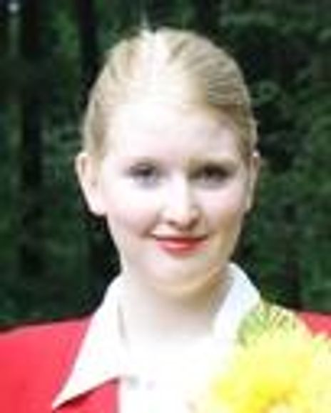 Elise Pratt Headshot