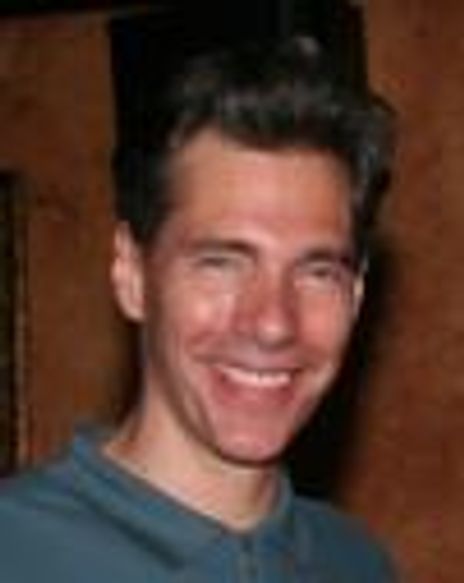 Christopher Niosson Headshot