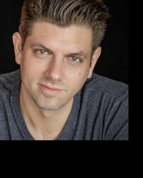Dustin Charles Rettenmund Headshot
