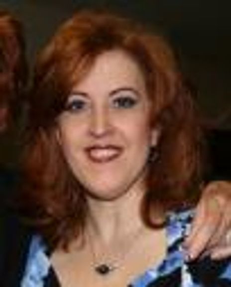 Maryann Zschau Headshot
