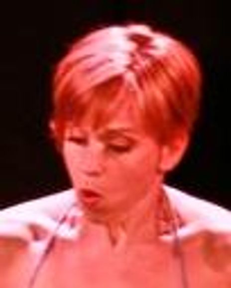 Tonya Walthen Headshot