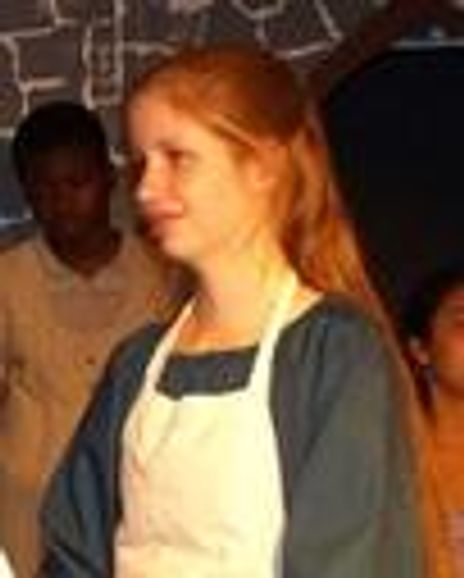 Jocelyn Knazik Headshot