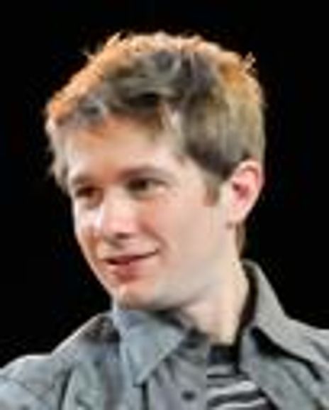 Erik Hellman Headshot