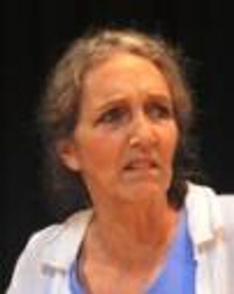 Annie Houston Headshot