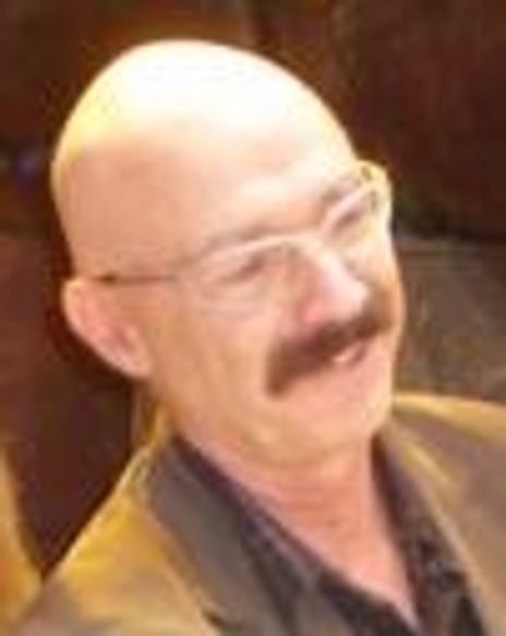 Tony Levin Headshot