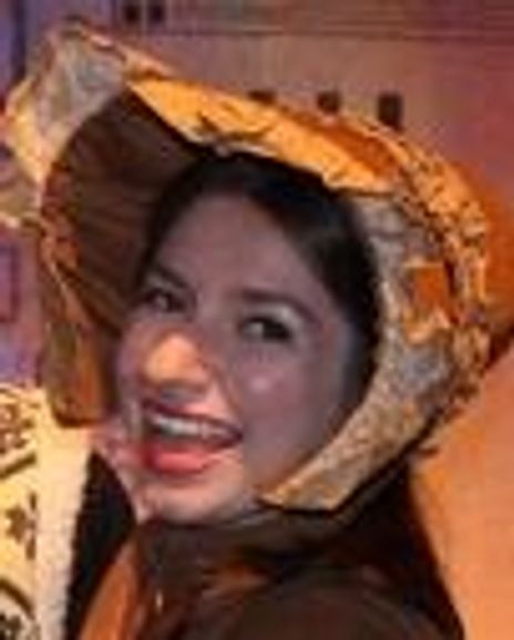 Anna Stevens Headshot