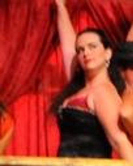 Lauren Olsen Headshot