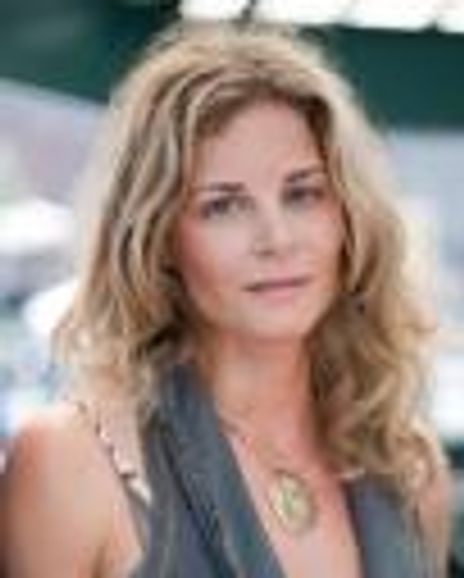 Carlina Ferrari Headshot