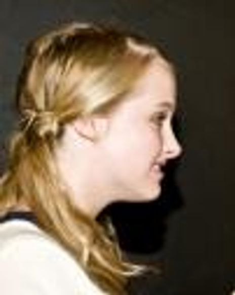 Erin Stoneking Headshot