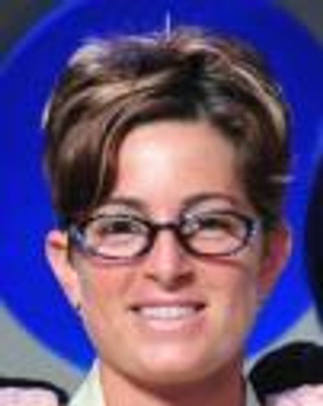 Kelli Johnson Headshot