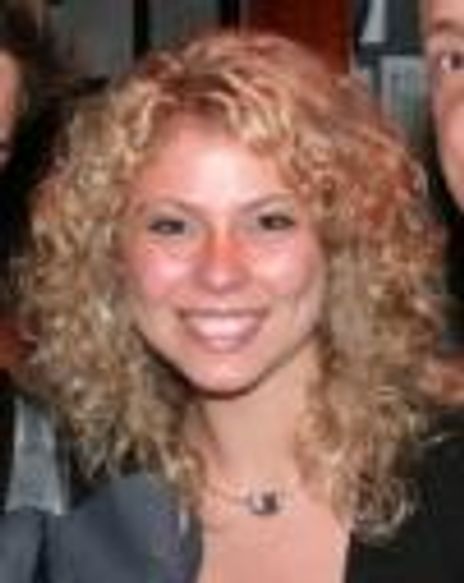 Carolyn Amaradio Headshot