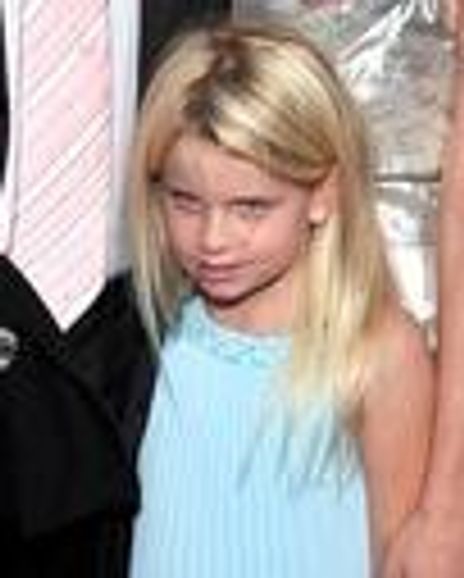 Mason Olivia Headshot