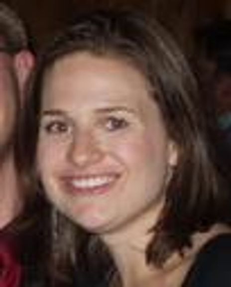 Lauren Shouse Headshot