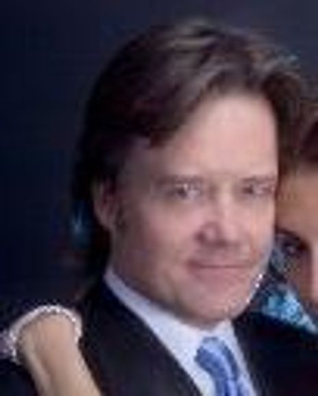 Eric Comstock Headshot