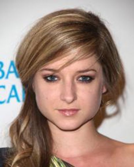 Faye Winter Headshot