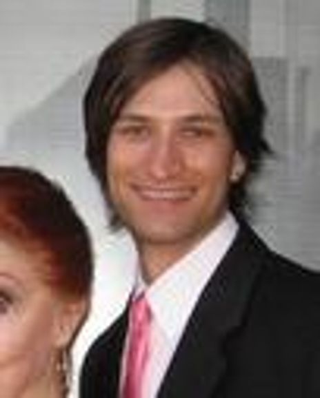 Zach Herries Headshot