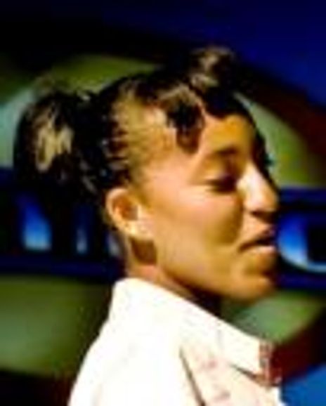 Alexis Edwards Headshot