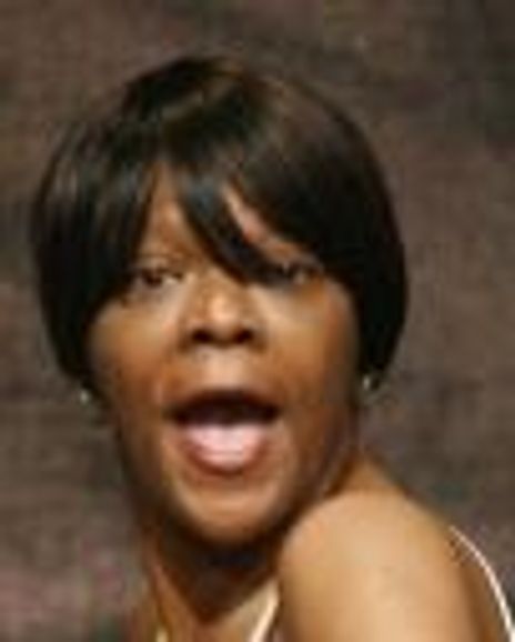 Alisa Peoples Yarbrough Headshot