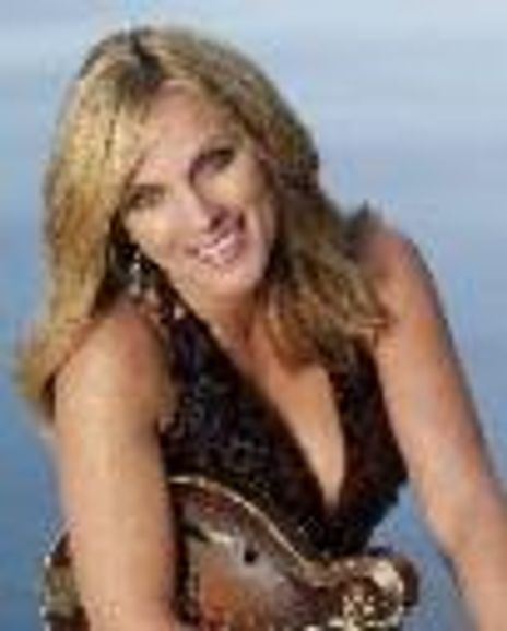 Rhonda Vincent Headshot