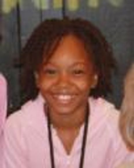 Alexis Holt Headshot