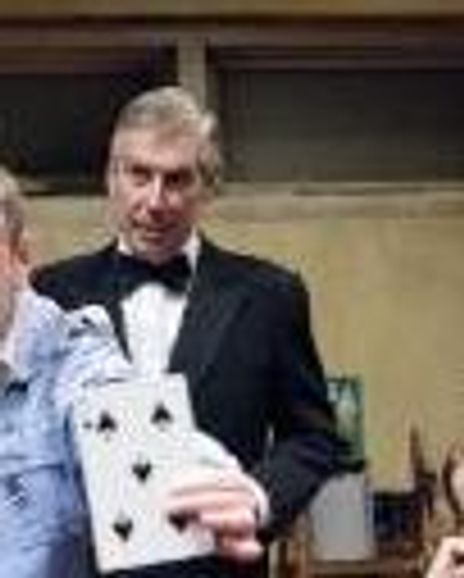 Jeffrey Holland Headshot