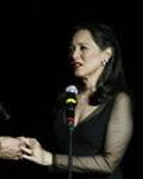 Vitoria Mallory Headshot