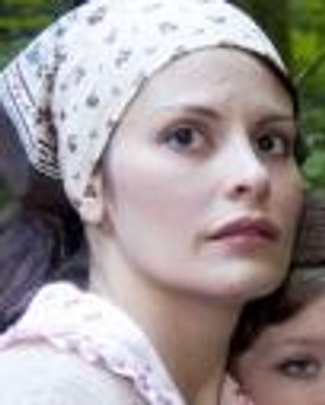 Veranika Nuaez Headshot