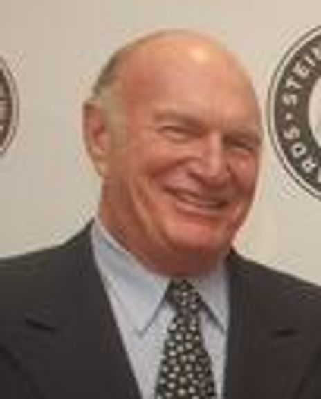 Seth Weingarten Headshot